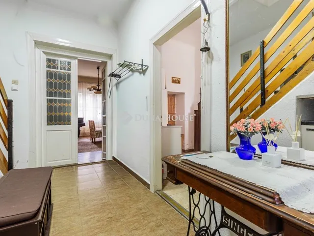 Eladó ház Budapest XIV. kerület, Alsórákos 157 nm