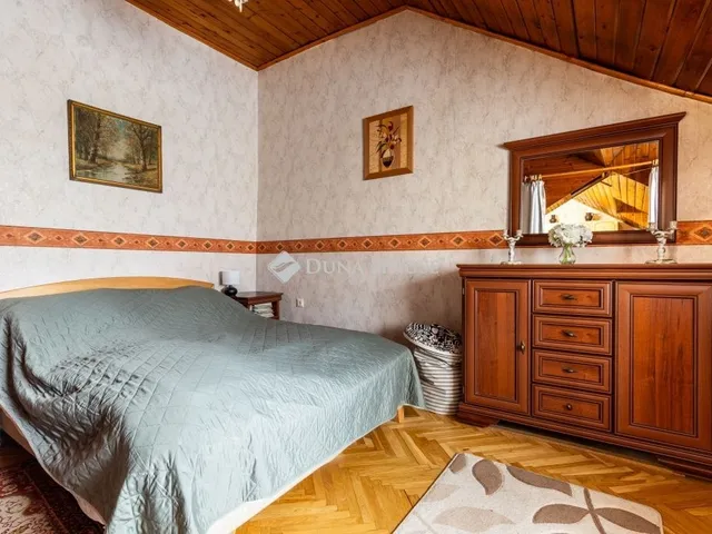 Eladó ház Budapest XIV. kerület, Alsórákos 157 nm