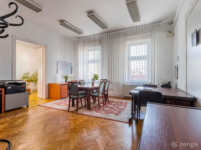 Eladó kereskedelmi és ipari ingatlan Budapest IV. kerület, Újpest 199 nm