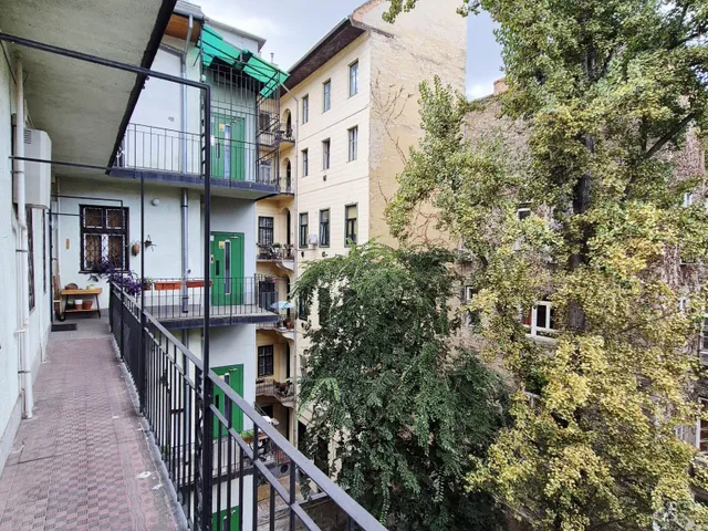 Eladó lakás Budapest VIII. kerület, Palotanegyed 95 nm