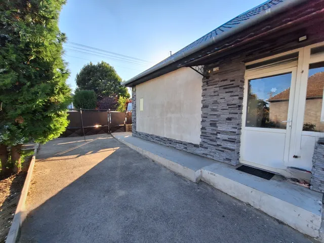 Eladó ház Örkény 100 nm