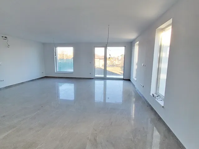 Eladó ház Budapest XXIII. kerület, Orbán hegy 170 nm