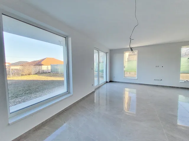 Eladó ház Budapest XXIII. kerület, Orbán hegy 170 nm