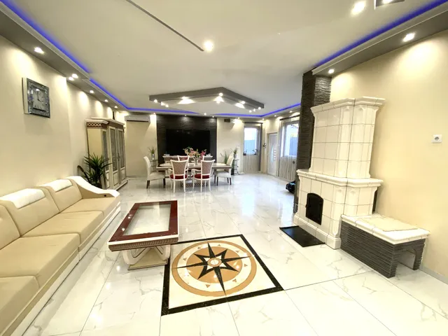 Eladó ház Budapest XX. kerület, Pesterzsébet-Szabótelep 186 nm