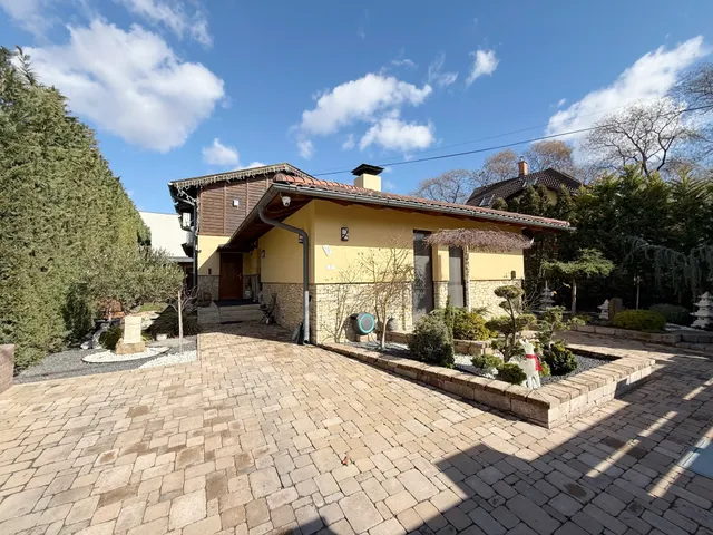 Eladó ház Budapest XIX. kerület, Kispest 200 nm