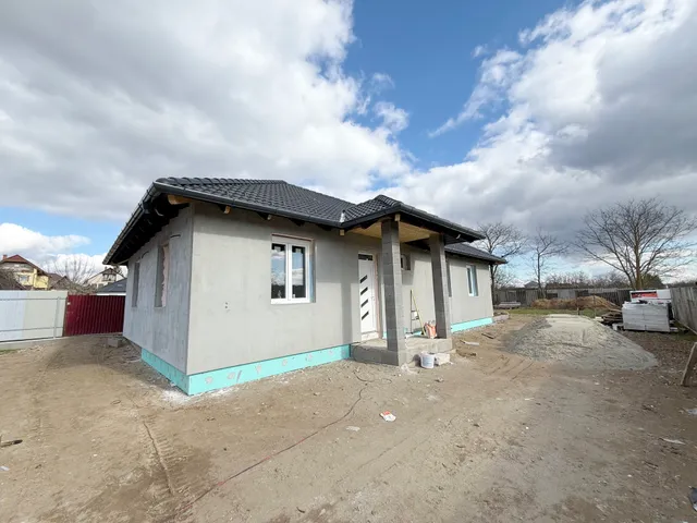 Eladó ház Sülysáp, Tápiósüly 100 nm