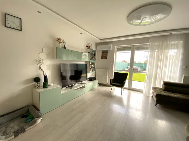 Eladó ház Budapest X. kerület, Óhegy 111 nm