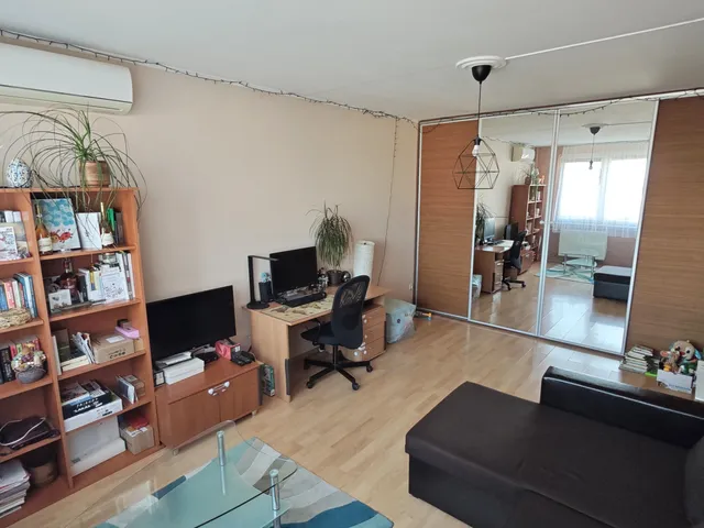 Eladó lakás Budapest III. kerület, Békásmegyer 51 nm