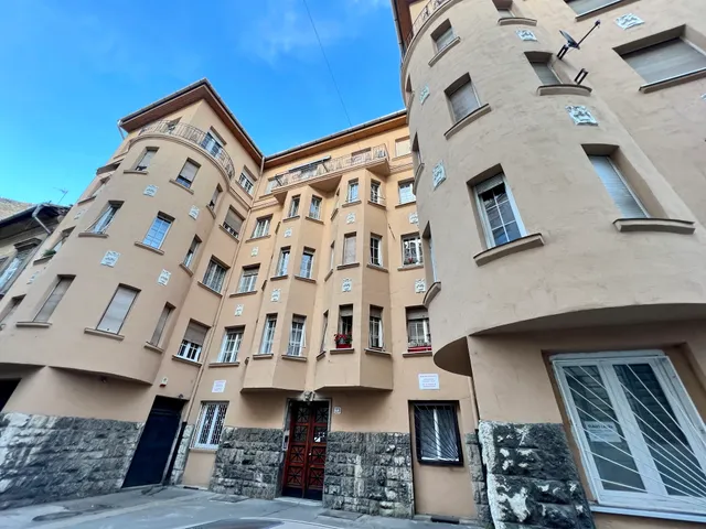 Kiadó lakás Budapest VI. kerület, Nagykörúton kívüli terület, Székely Bertalan utca 57 nm