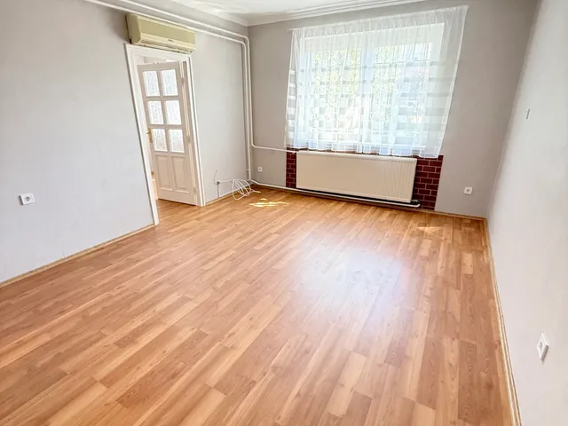 Kiadó lakás Budapest XXIII. kerület, Soroksár-Újtelep, Nyír utca 46 nm