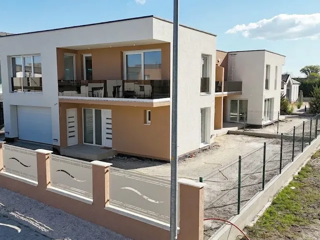 Eladó ház Budapest XX. kerület, Gubacsipuszta 204 nm