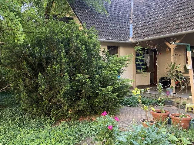 Eladó ház Hajdúszoboszló 127 nm