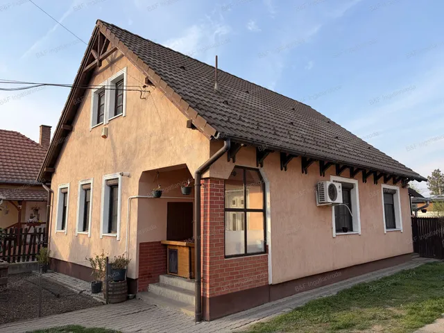 Eladó ház Hajdúszoboszló 75 nm