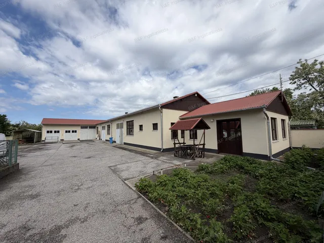 Eladó telek Balmazújváros, Bánlak 356 nm