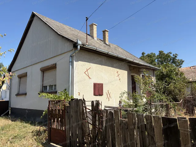 Eladó ház Hajdúszoboszló 60 nm