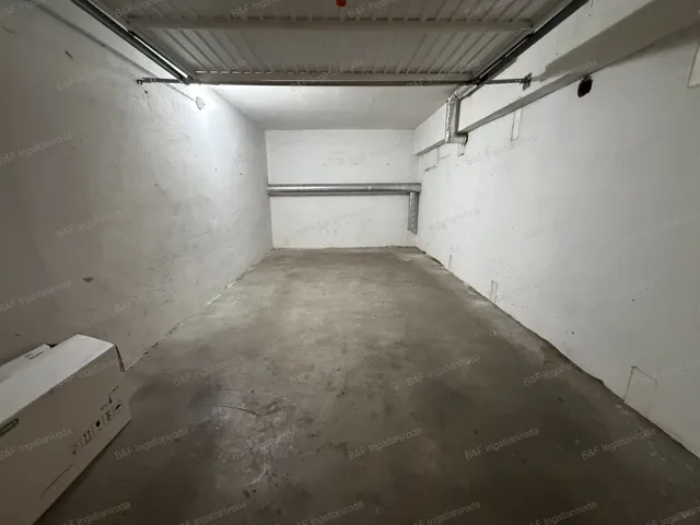Eladó garázs Hajdúszoboszló 18 nm