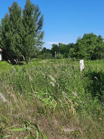 Eladó telek Győr, Győrszentiván 4000 nm