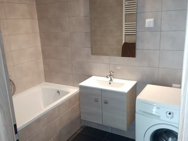 Kiadó lakás Székesfehérvár, Harmatosvölgy 44 nm