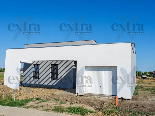 Eladó ház Deszk 173 nm