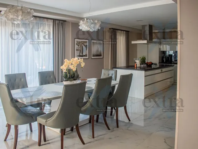 Eladó ház Szeged 361 nm