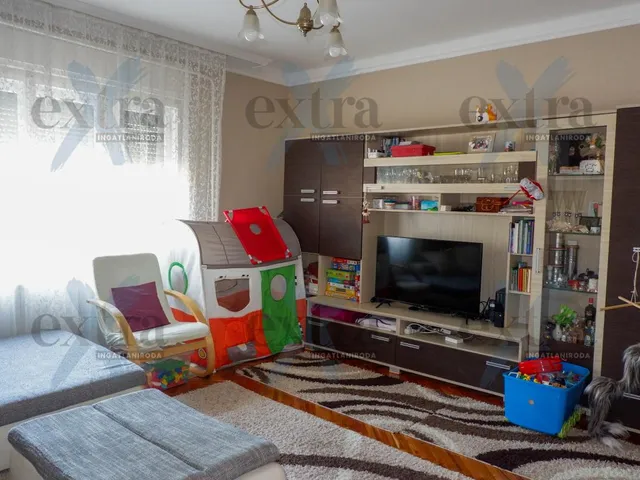 Eladó ház Algyő 92 nm