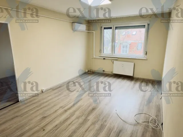 Eladó lakás Szeged