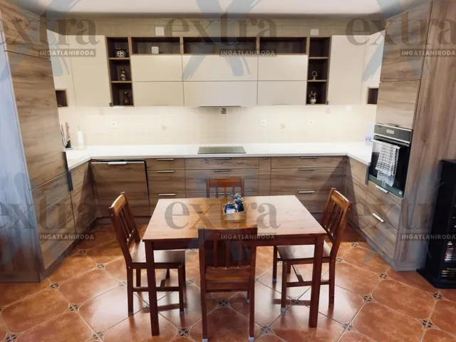 Eladó lakás Szeged 62 nm