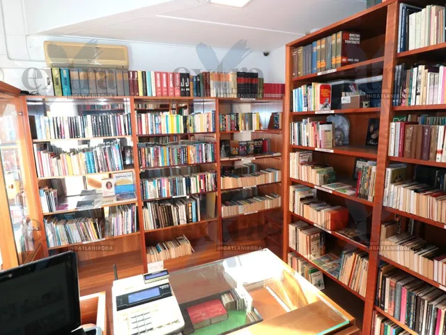 Kiadó kereskedelmi és ipari ingatlan Szeged 11 nm