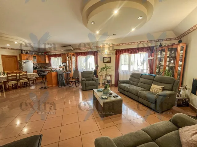 Eladó ház Hódmezővásárhely 140 nm