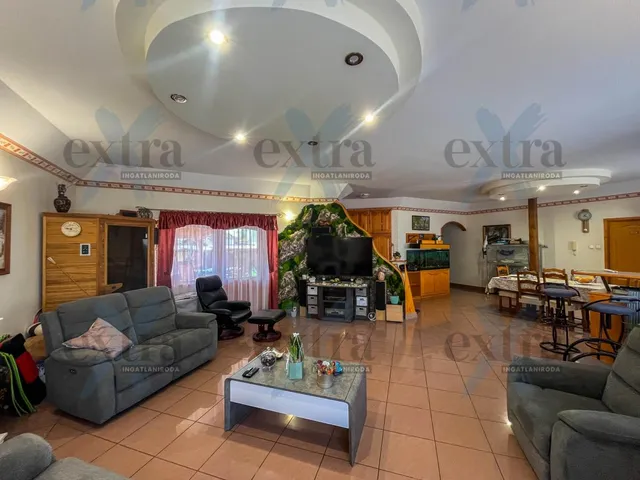 Eladó ház Hódmezővásárhely 140 nm