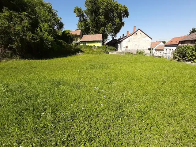 Eladó telek Kaposvár, Donner, Géza utca 1312 nm