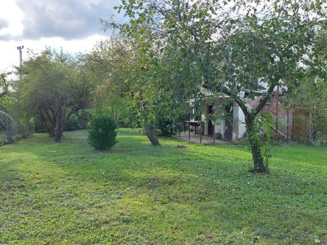 Eladó üdülő és hétvégi ház Kaposvár, Rómahegy, Szentpáli út 15 nm