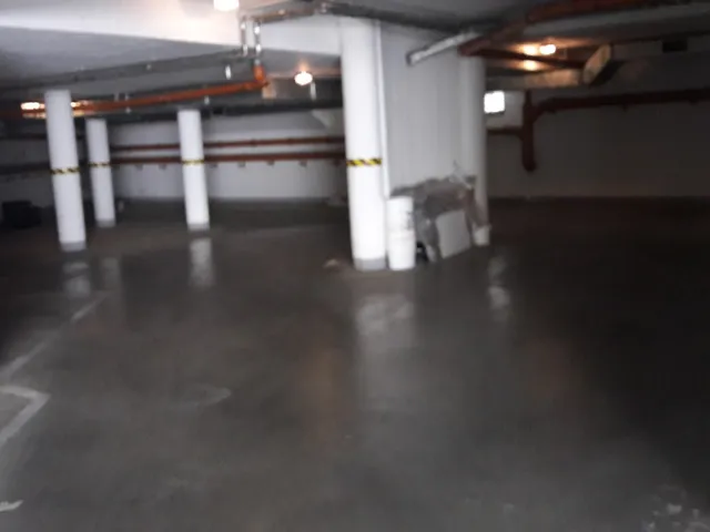 Kiadó garázs Kaposvár, Belváros, Berzsenyi Dániel utca 13 nm