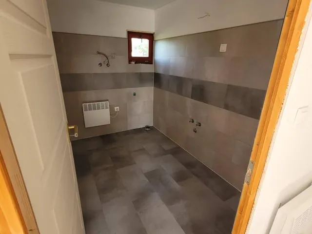 Eladó üdülő és hétvégi ház Kaposvár, Toponár, Szellő köz 27 nm