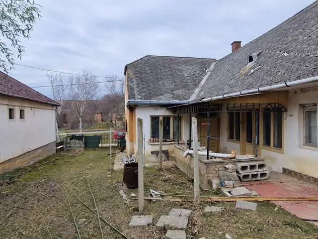 Eladó ház Felsőmocsolád, Rákóczi Ferenc utca 80 nm