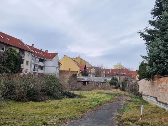 Eladó telek Kaposvár, Belváros 2093 nm