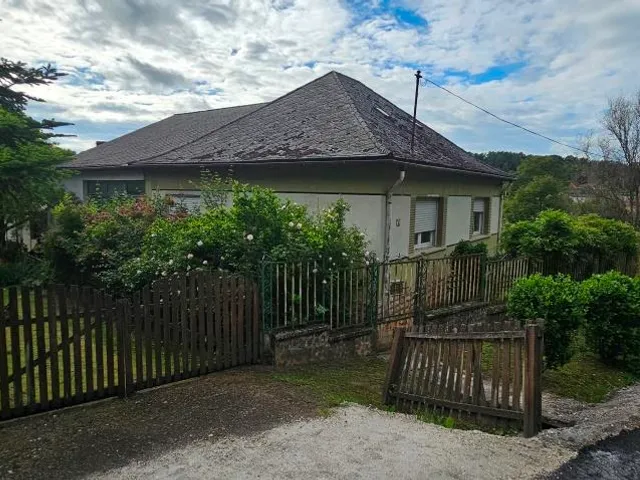 Eladó ház Szenna 154 nm