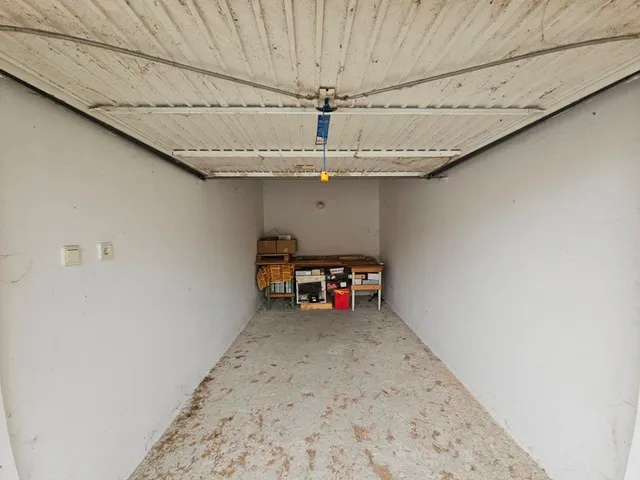 Eladó garázs Kaposvár, Belváros, Dózsa György utca 13 nm