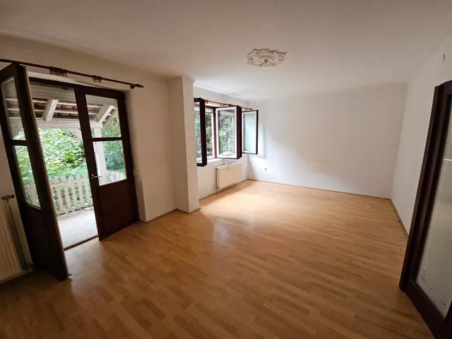 Eladó lakás Kaposvár, Tüskevár 80 nm