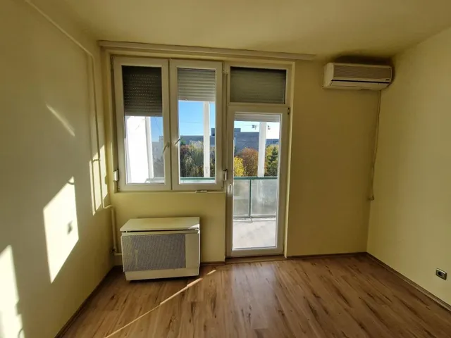 Eladó lakás Kaposvár, Arany János köz 54 nm