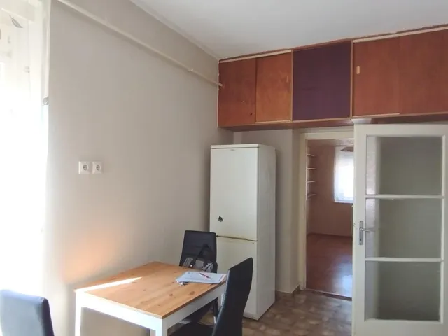 Kiadó lakás Kaposvár, Belváros, Zárda köz 48 nm