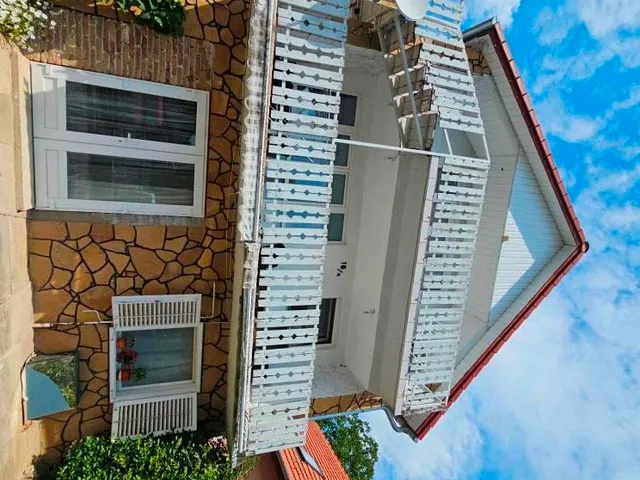 Eladó ház Igal, Rákóczi tér 241 nm