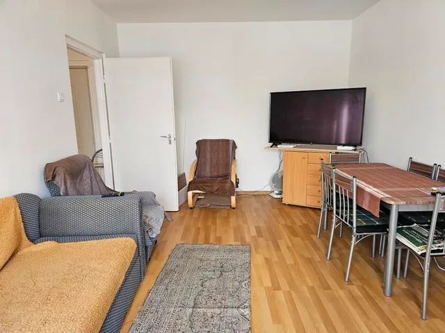 Kiadó lakás Kaposvár, Kinizsi-lakótelep 47 nm