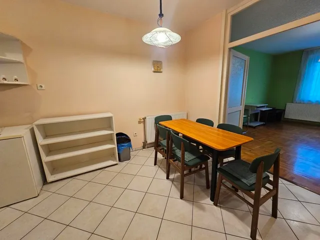 Kiadó lakás Kaposvár, Belváros, Ady Endre utca 71 nm