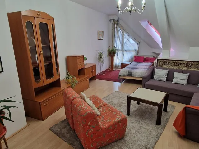 Kiadó lakás Kaposvár, Belváros 87 nm