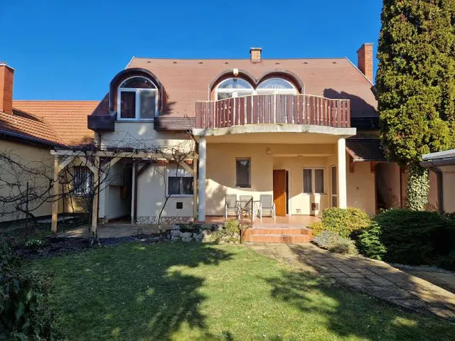 Eladó ház Kaposvár 210 nm