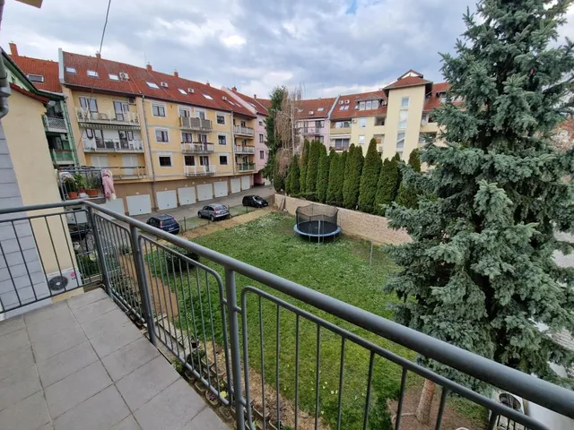 Kiadó lakás Kaposvár, Belváros, Petőfi Sándor utca 60 nm