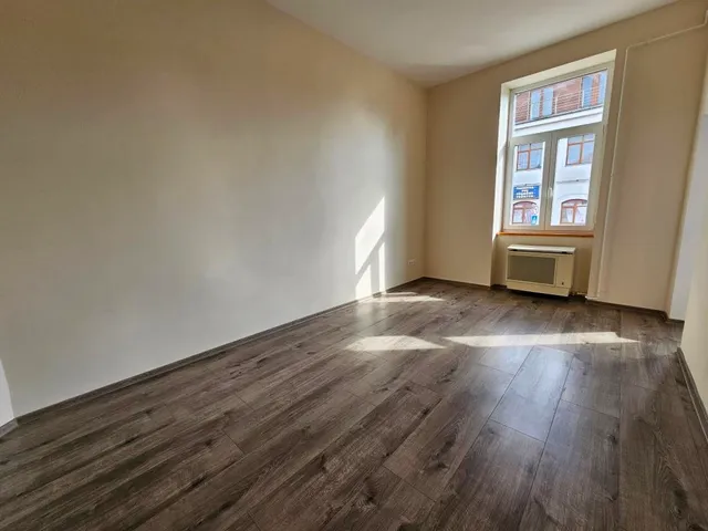 Kiadó lakás Kaposvár, Belváros, Baross Gábor utca 38 nm