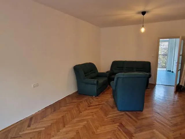 Eladó lakás Kaposvár, Belváros, Fő utca 45 nm