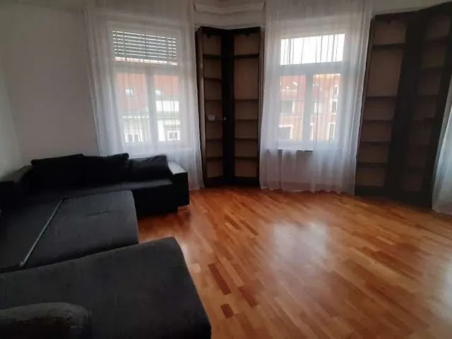 Kiadó lakás Kaposvár, Belváros 93 nm